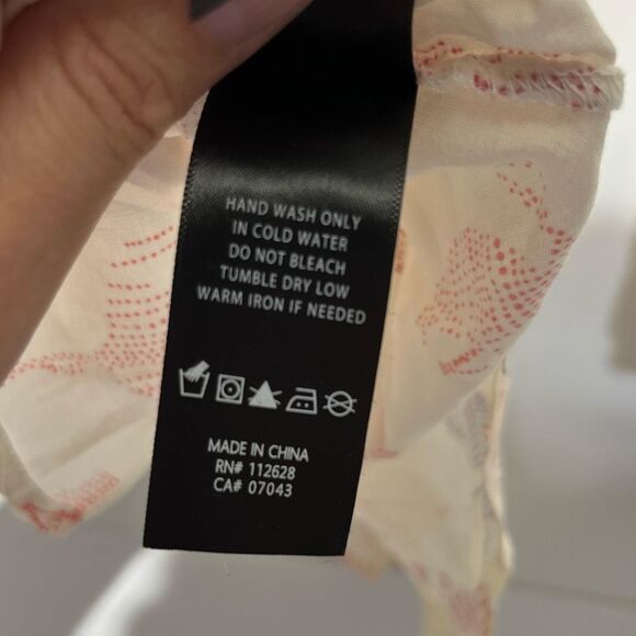 Max Jeans Multicolor Tassel Tie Neck Cold Shoulder Long Sleeve Blouse Small NWT - Picture 8 of 11